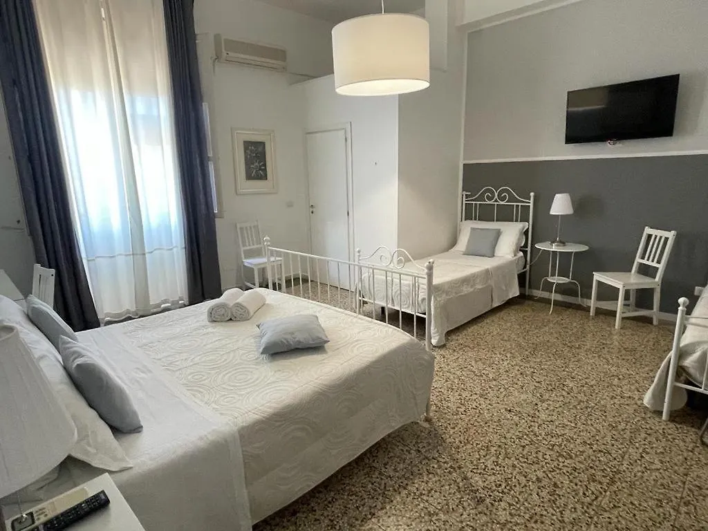 Matteotti 86 Hotel Szirakúza 0*,  Olaszország