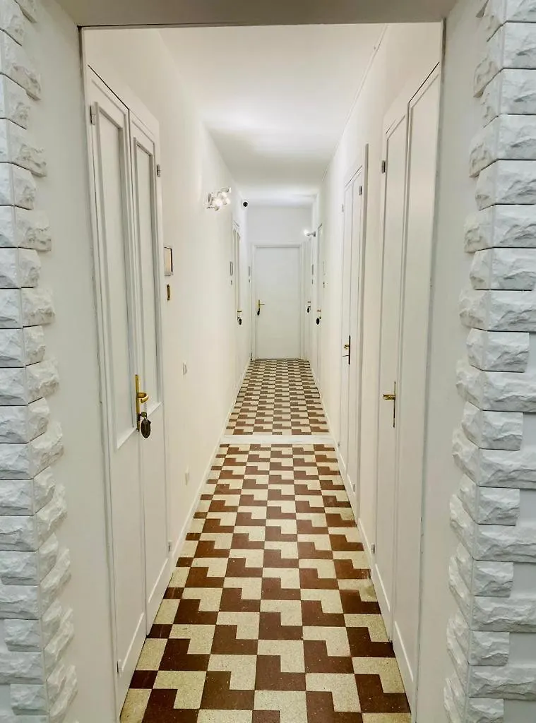 Hotel Matteotti 86 Syracuse 0*,  Italia